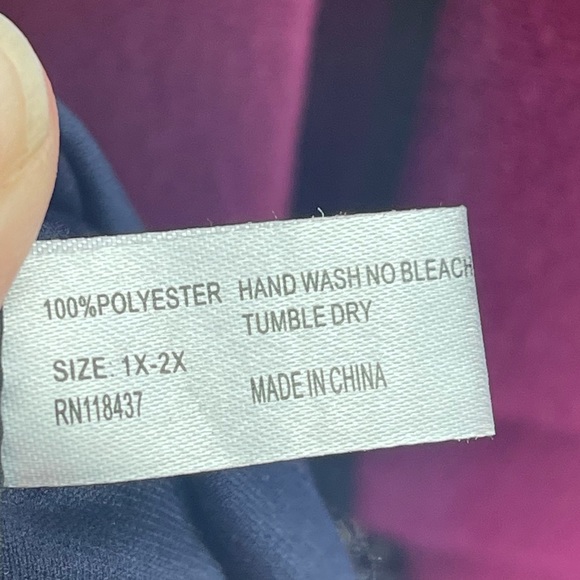 Torrid Sexy Cop Halloween Costume size 1X-2X - Picture 9 of 10